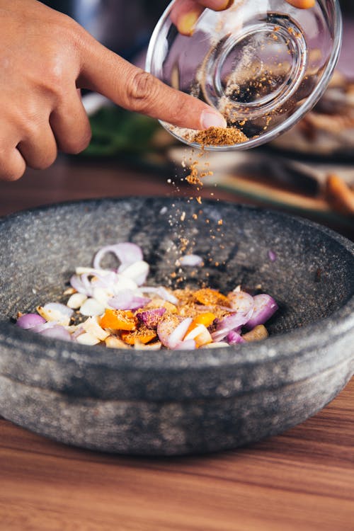 Free Onion Rings on Gray Bowl Stock Photo