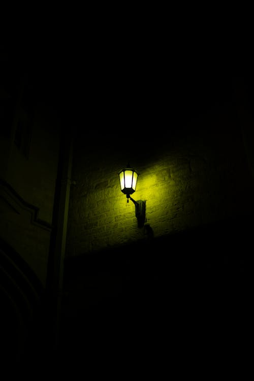 Gratis lagerfoto af belyst, lampe, lanterne
