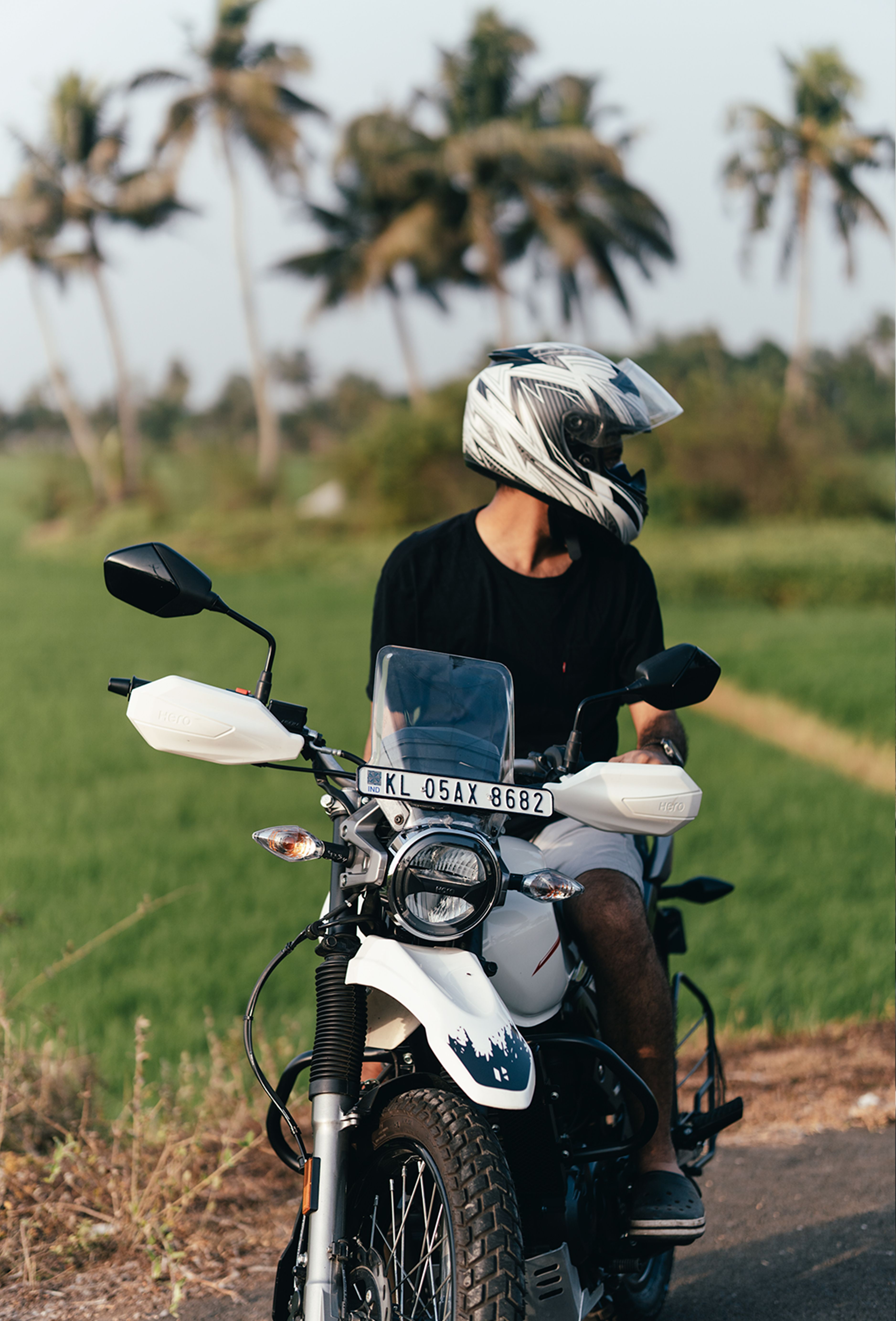 Riding Gears Photos, Download The BEST Free Riding Gears Stock Photos ...