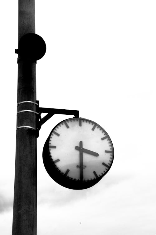 Free A Clock on a Pole Stock Photo