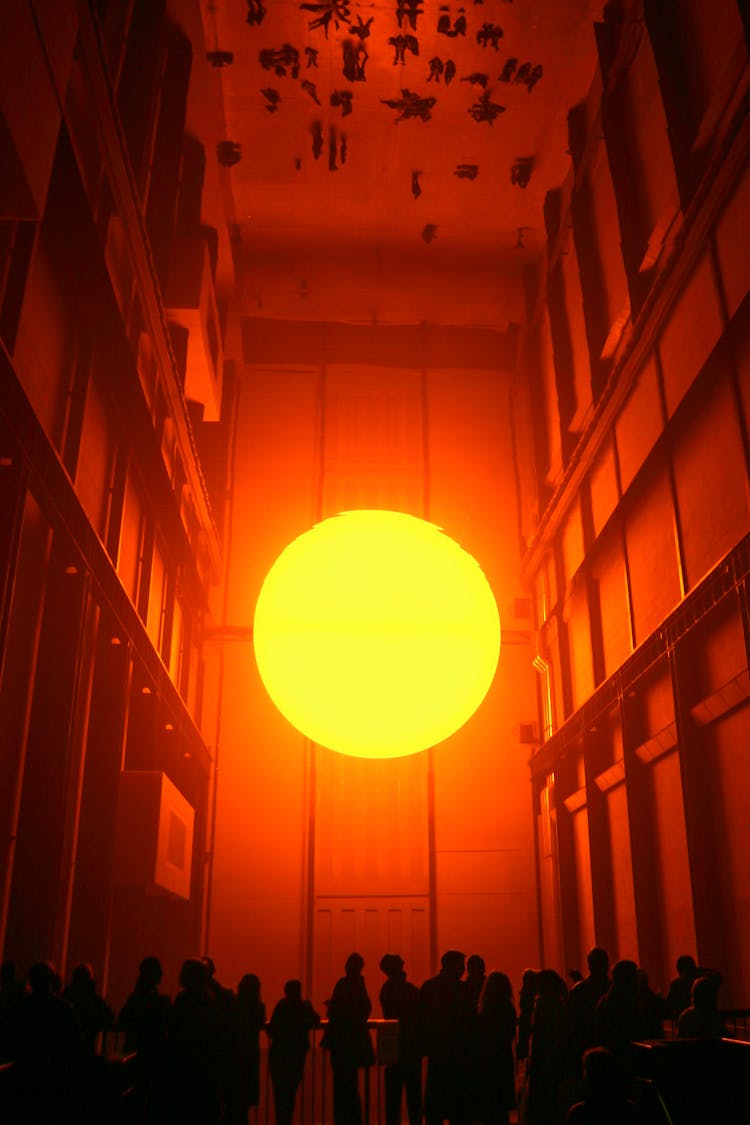 Olafur Eliasson’s Weather Project Art Exhibition In Tate Gallery