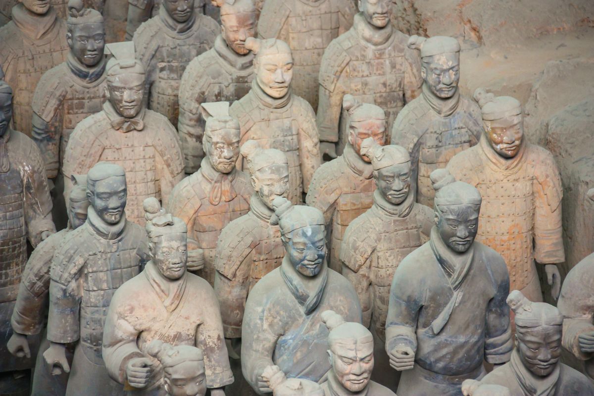 中国の兵馬俑のイメージ
