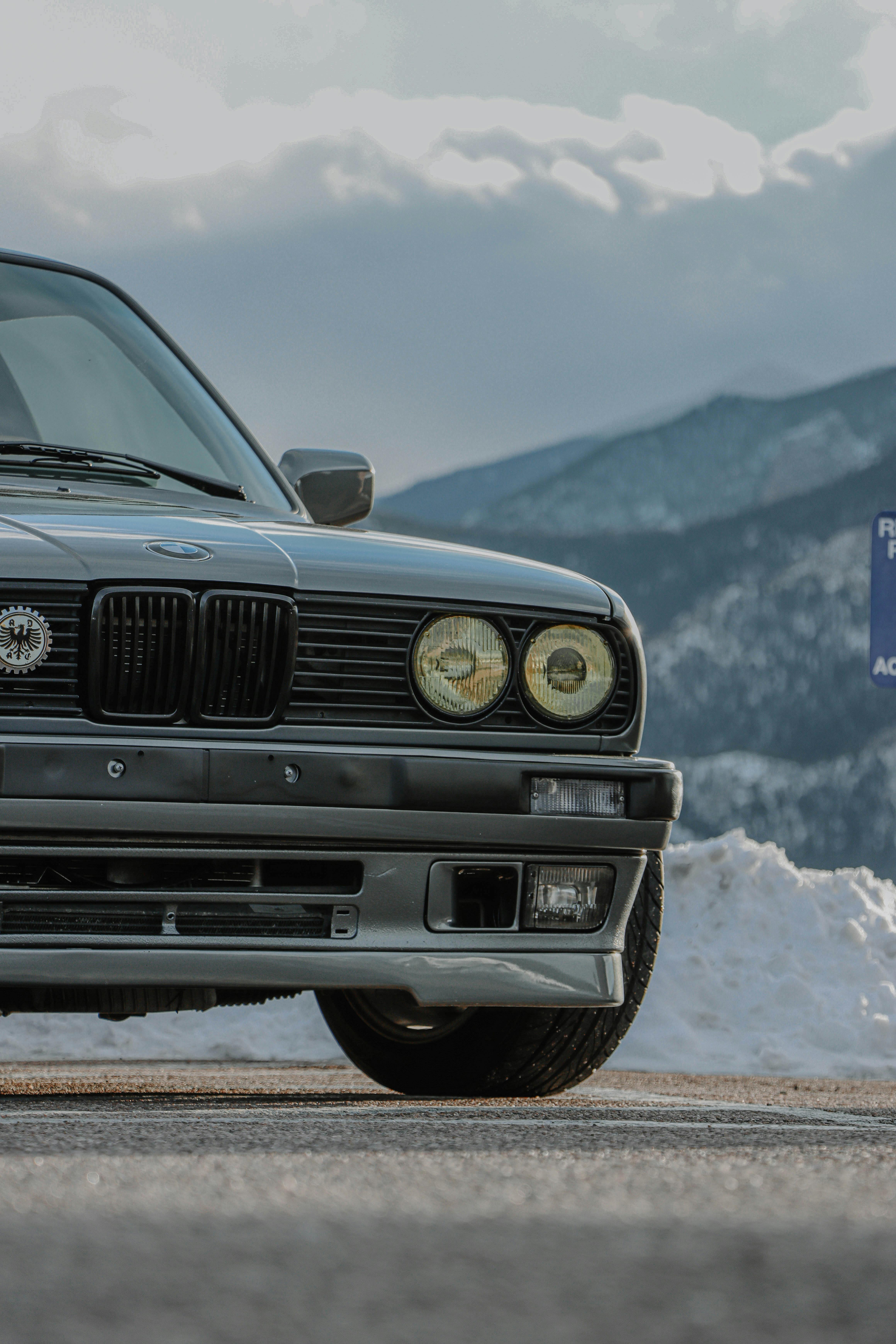 Bmw E30 M3 Driving On The Road Live Wallpaper