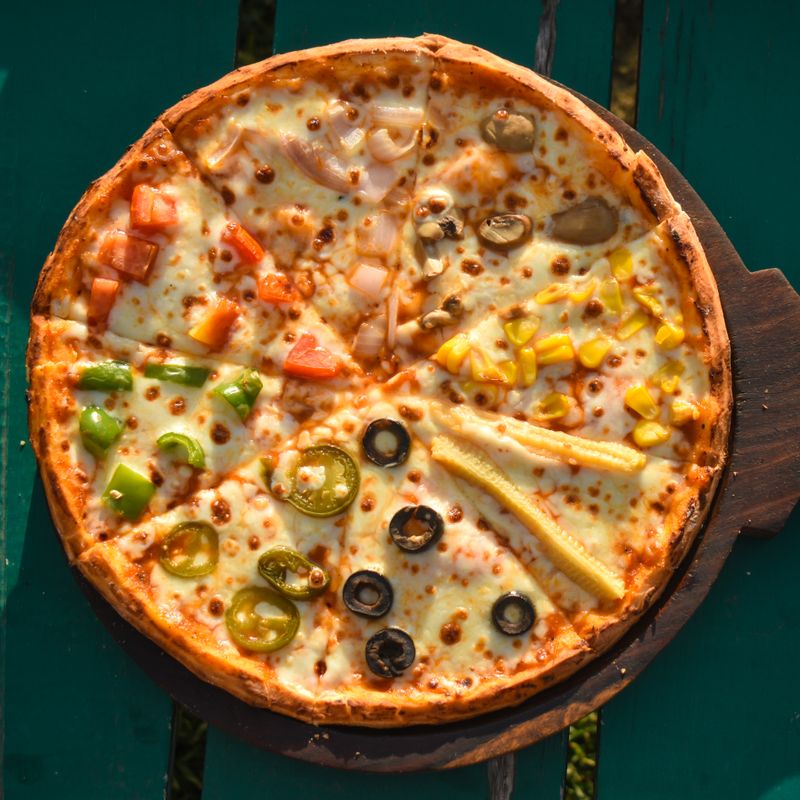 Vegetarian Pizza from FILA’S PIZZA in Philadephia 