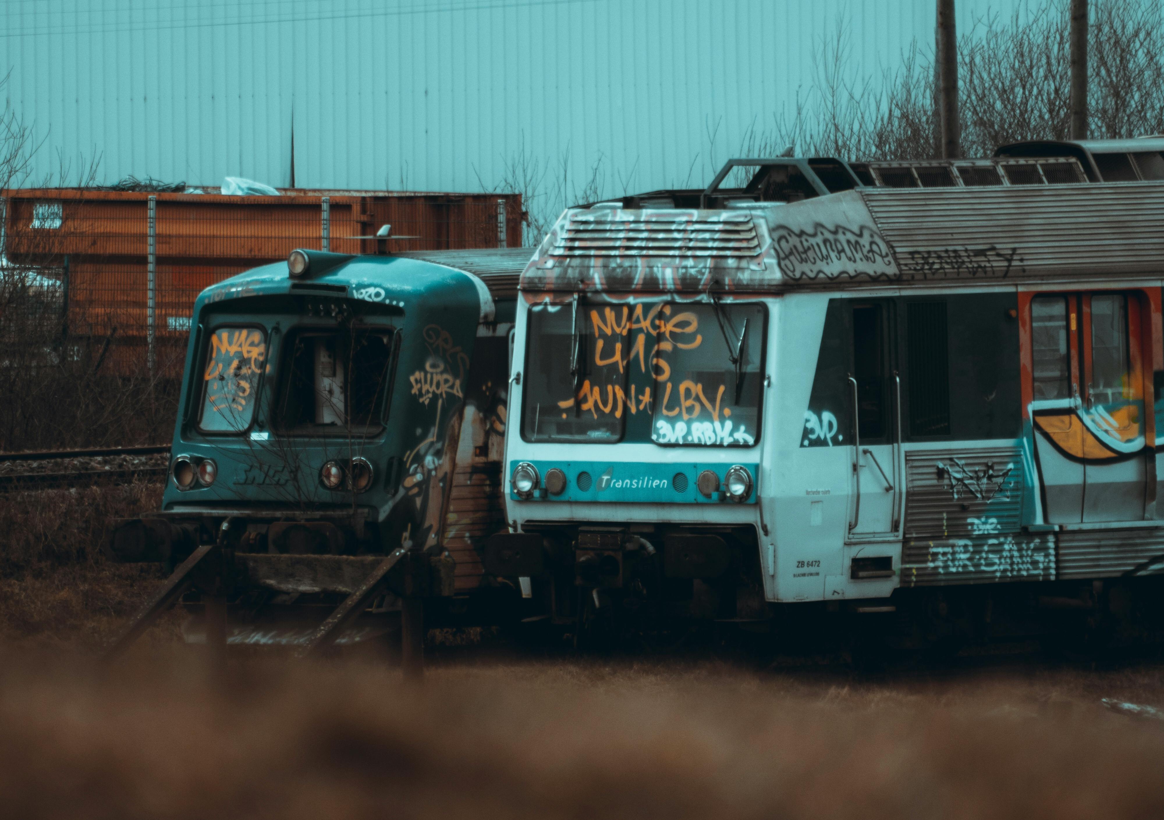 6 Antiques That Went From Forgotten to Valuable