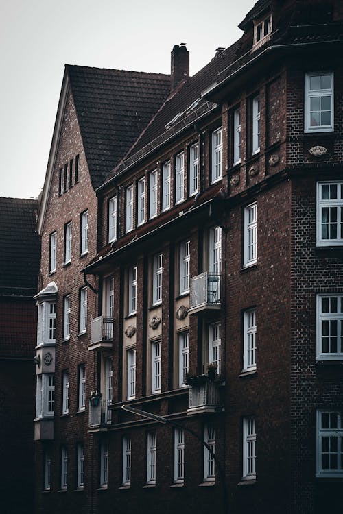 Foto stok gratis bangunan bata, gedung apartemen, Hamburg