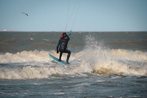 Foto profissional grátis de água, aventura, borrifar