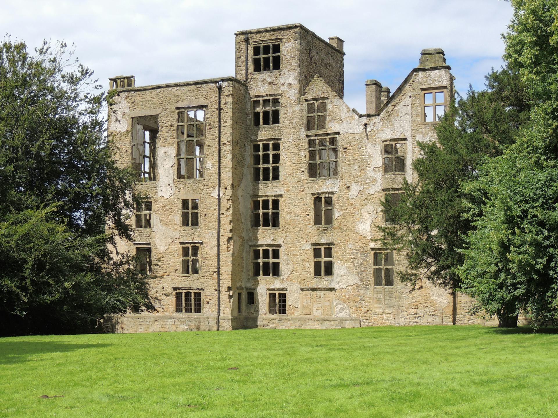 Ruiner av Hardwick Old Hall