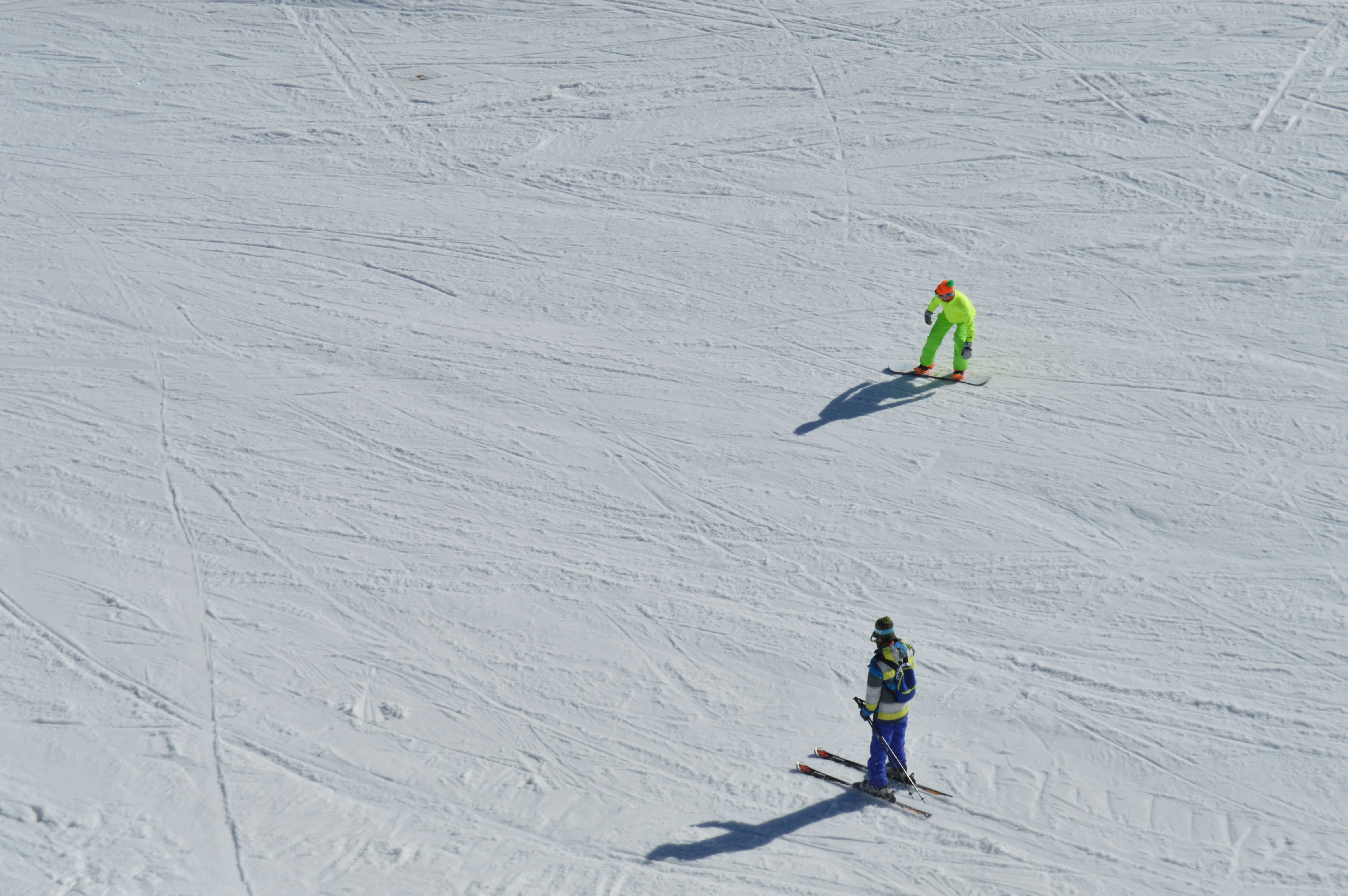 Beginner's Guide to Skiing - How to Ski for Beginners Safely