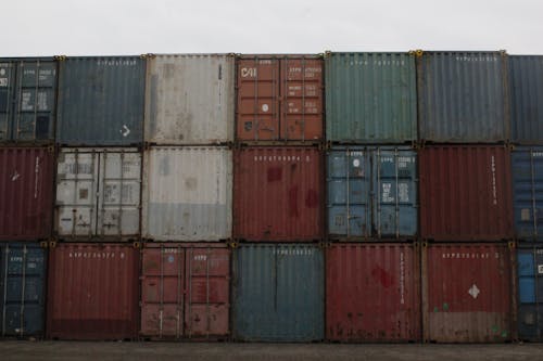 Бесплатное стоковое фото с грузовые контейнеры, импорт, коммерция