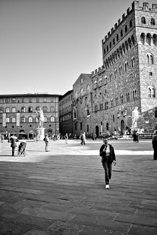 คลังภาพถ่ายฟรี ของ p piazza della signoria, ขาวดำ, คน