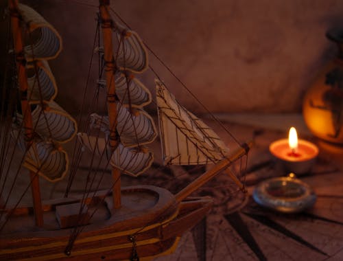 Бесплатное стоковое фото с восковая свеча, горение, корабль