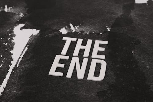 Free Grayscale Photo of The End Text Stock Photo