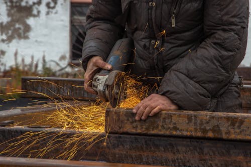 Kostenloses Stock Foto zu arbeiter, ausrüstung, funken