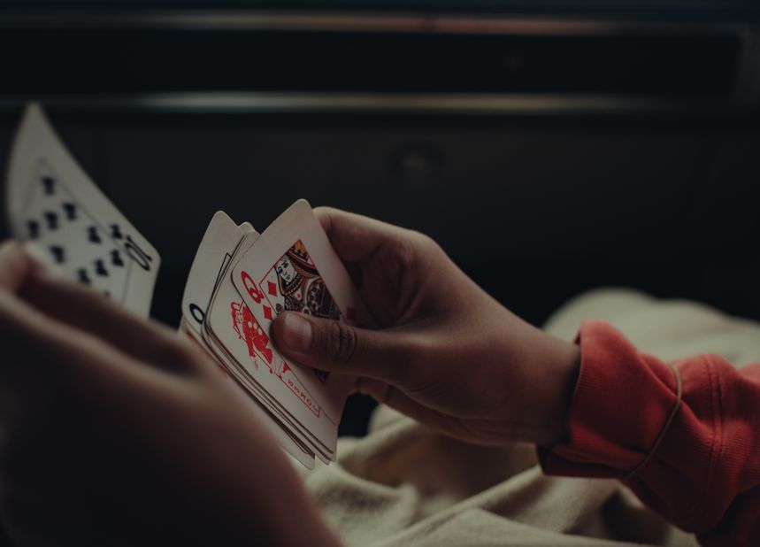Online Casino: Spielautomaten und Live-Spiele im Überblick