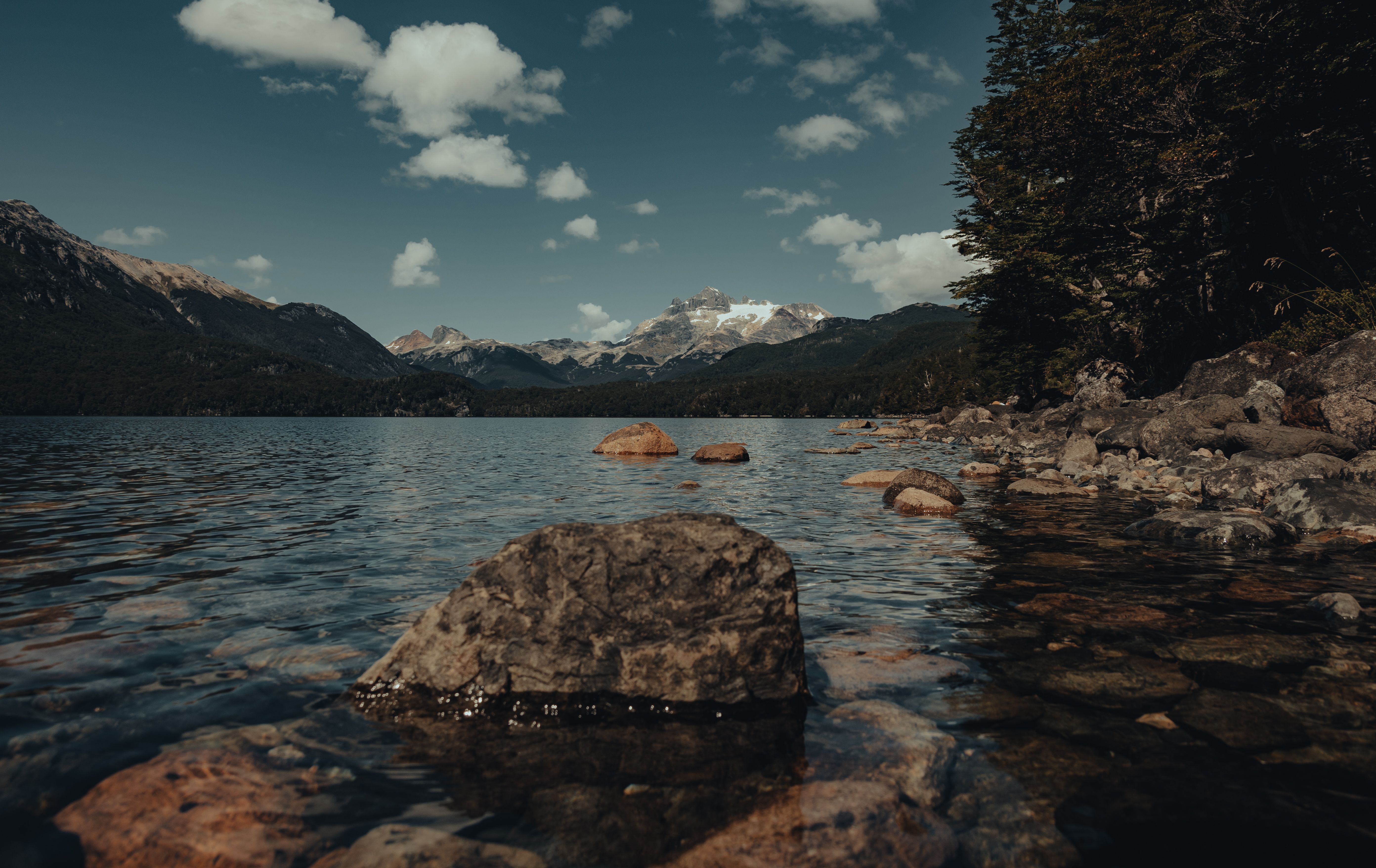 Big Rocks on the Lake near Rocky Mountains · Free Stock Photo