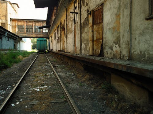 Imagine de stoc gratuită din abandonat, cale ferată, clădiri