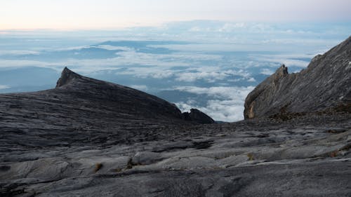 Foto profissional grátis de acima das nuvens, montanha