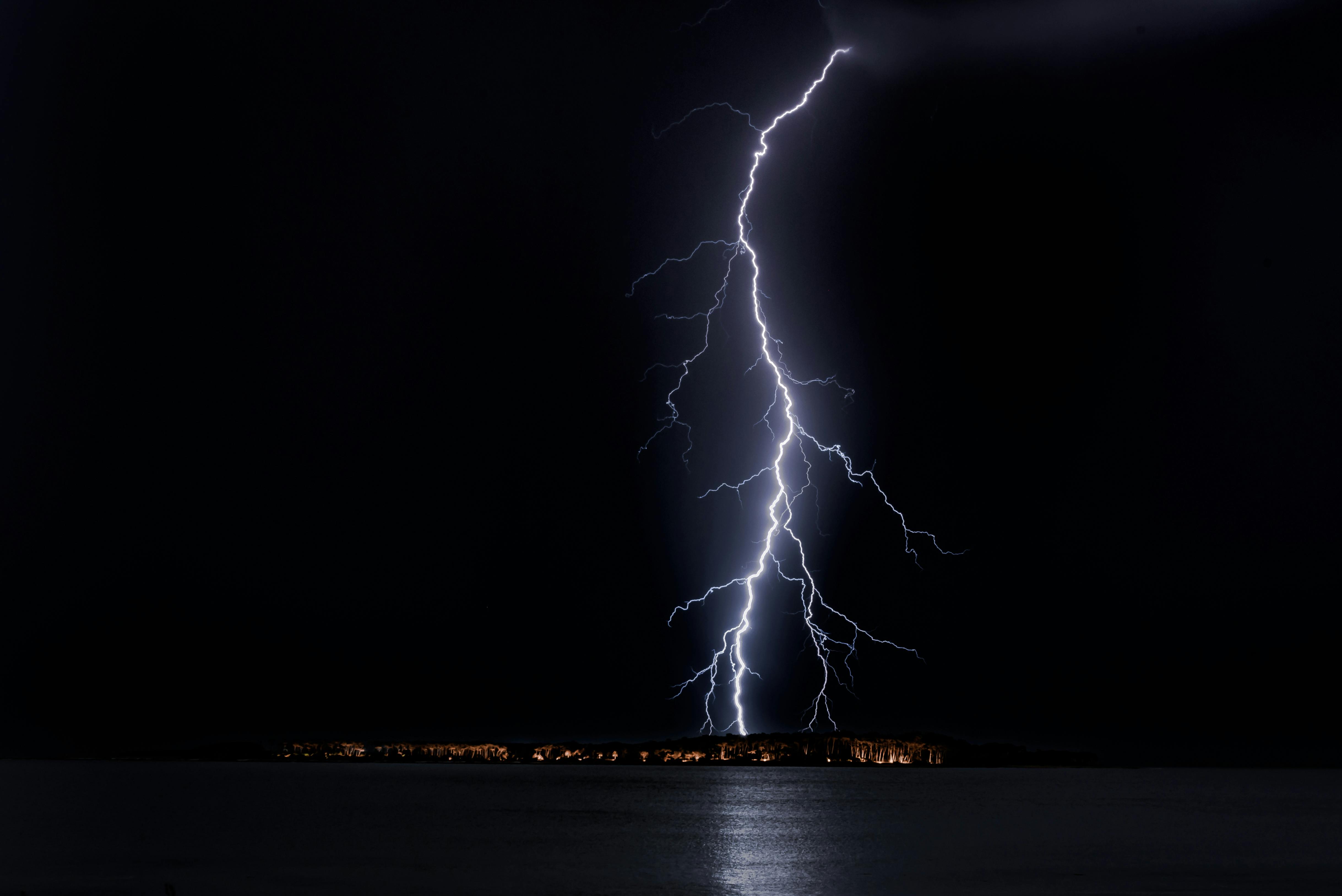 Lightning Strike on City · Free Stock Photo