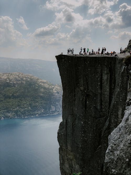 dikey atış, insanlar, uçurum içeren Ücretsiz stok fotoğraf