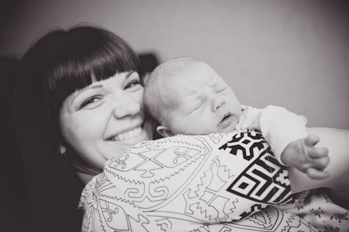 Gratis stockfoto met baby, blij, dierbaar