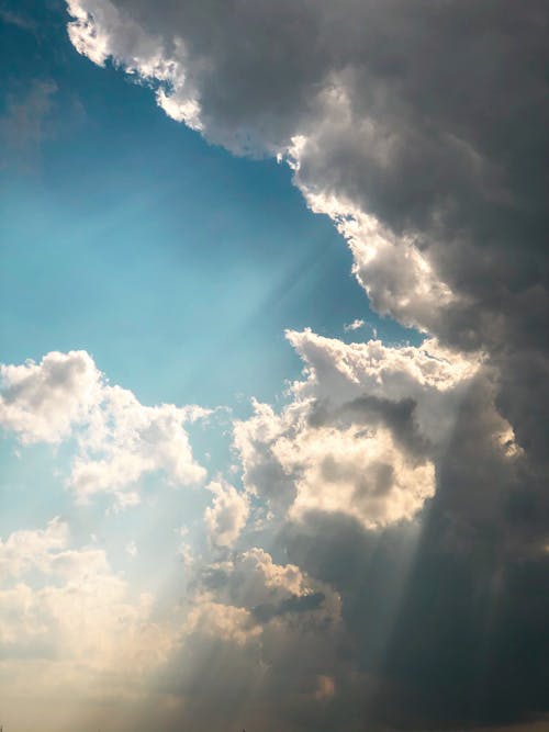 Free Sunlight on White Clouds Stock Photo