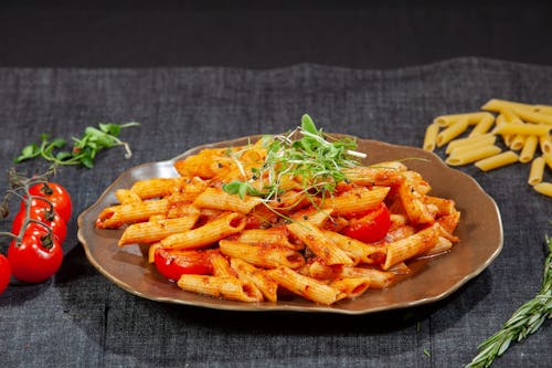 Penne Pasta with Tomato Sauce