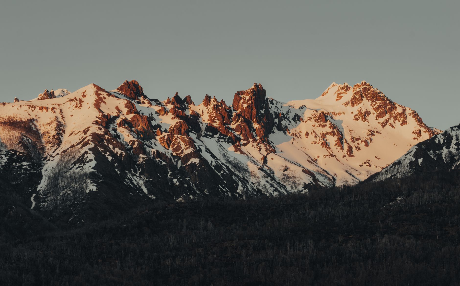 Reversing Solo Travel Anxiety with 5 Morning Mantras