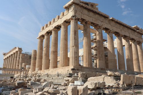 Free Explore the iconic Parthenon in Athens with its ancient columns and historical charm. Stock Photo