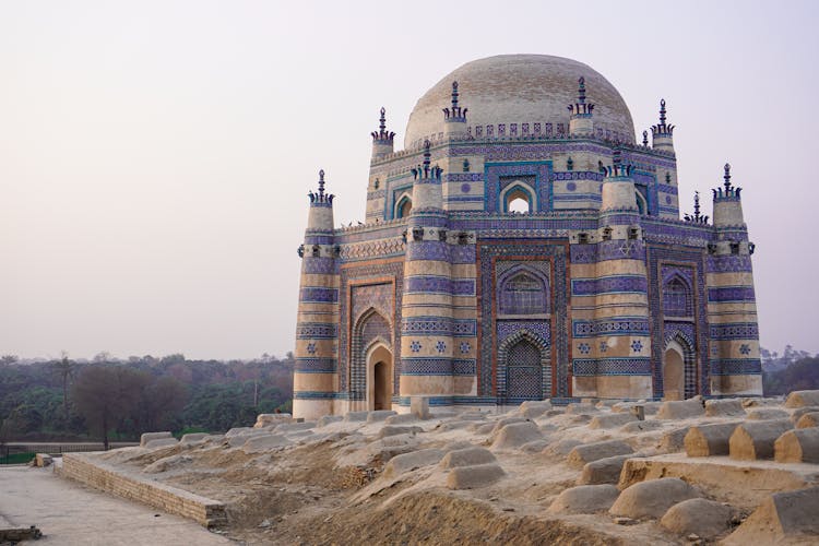 The Tomb Of Bibi Javindi In Pakistan