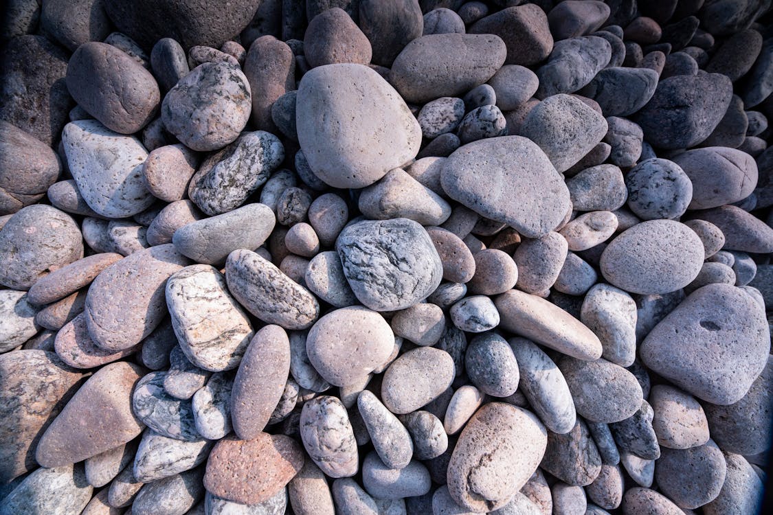 Close-Up Shot of Rocks · Free Stock Photo