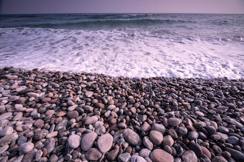 Fotobanka s bezplatnými fotkami na tému breh, kamene, more