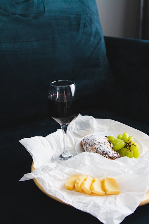 Základová fotografie zdarma na téma alkoholický nápoj, červené víno, chleba