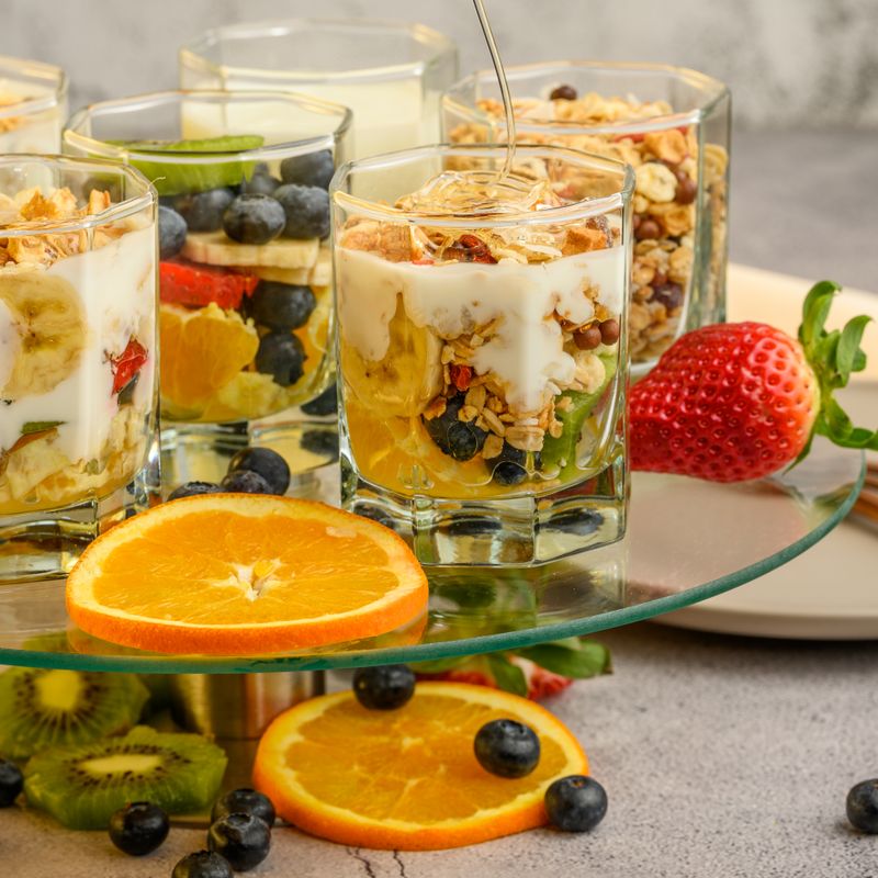 Yogurt Parfait with Berries and Granola