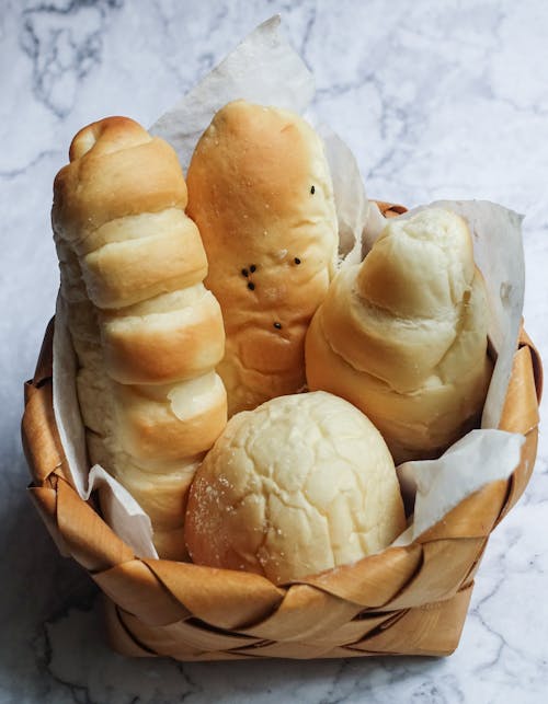 Free Basket of Bread Stock Photo