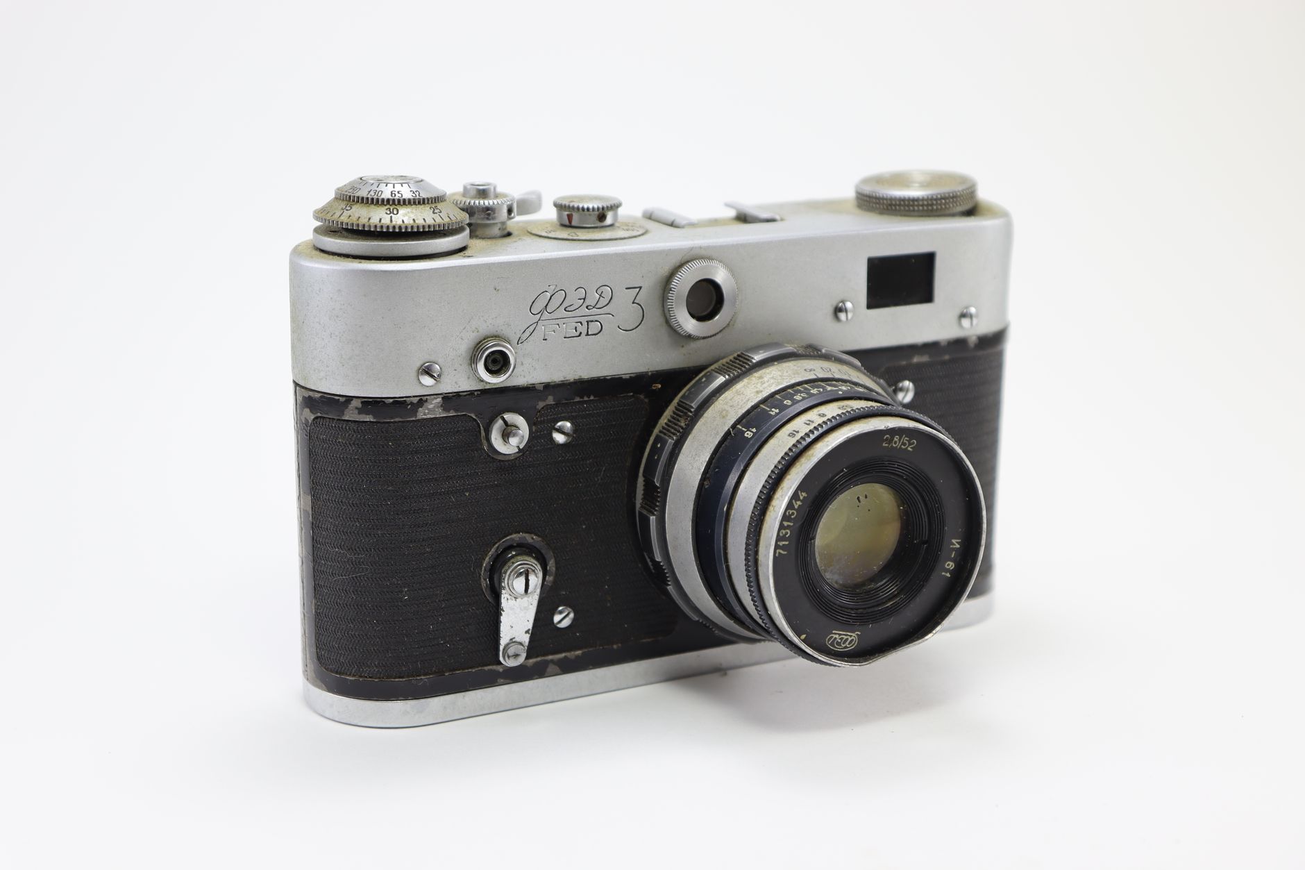 Classic FED-3 rangefinder camera featuring retro design elements.
