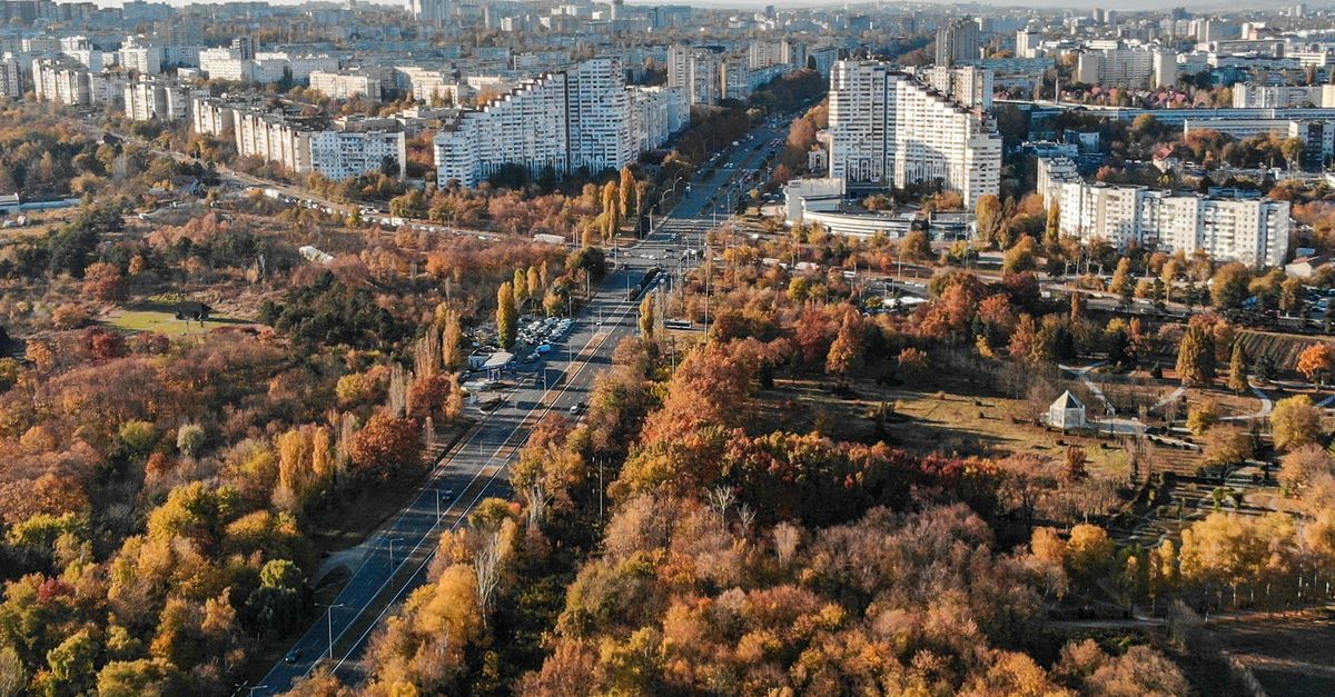 Moldavia: casos de RSE que fortalecen empleo rural y cadenas agroalimentarias responsables Moldavia: casos de RSE que fortalecen empleo rural y cadenas agroalimentarias responsables