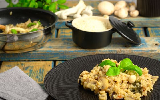 Creamy Mushroom Risotto (Vegetarian Comfort Food)