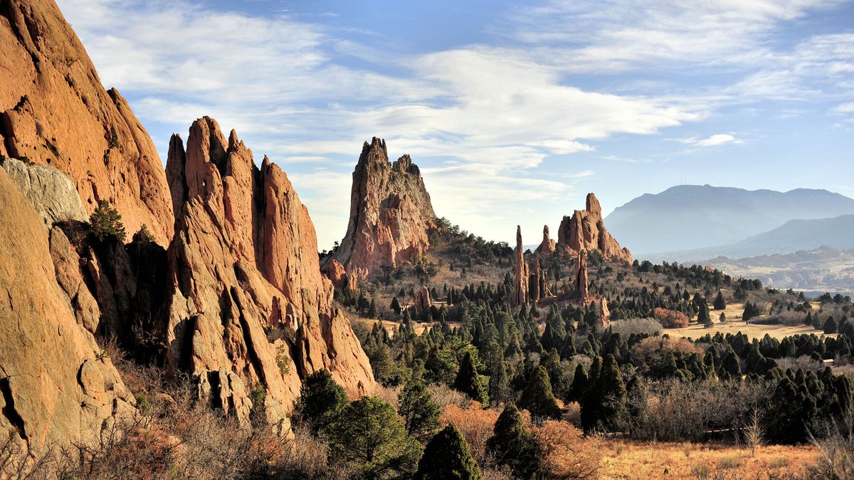 Colorado Springs, CO Holiday Giveaways Near Me: Where to Find Legit Deals