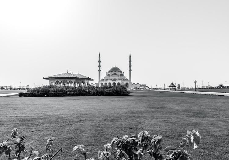 Grayscale Photo Of Sharjah Mosque