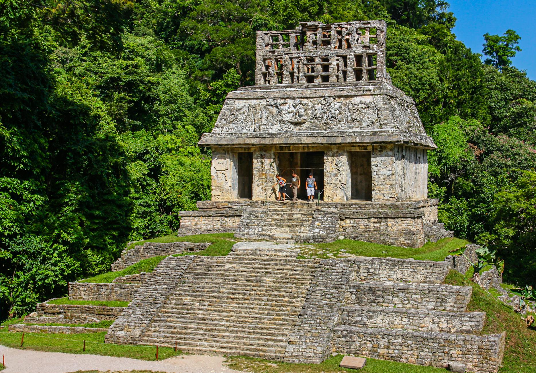 Popular sights in Palenque Landmarks in Palenque