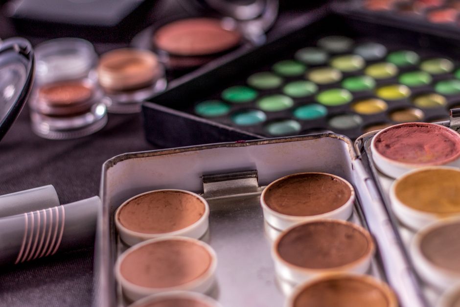 Close-up of colorful makeup palettes showcasing a range of vibrant shades. Ideal for beauty concepts. - 9 Best Cleansing Balms on Amazon That Melt Waterproof Makeup in Seconds