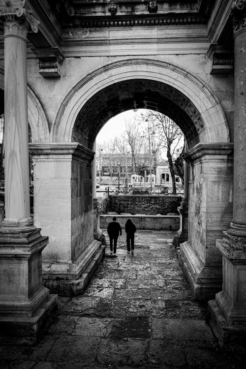 Fotos de stock gratuitas de arco, arcos, blanco y negro