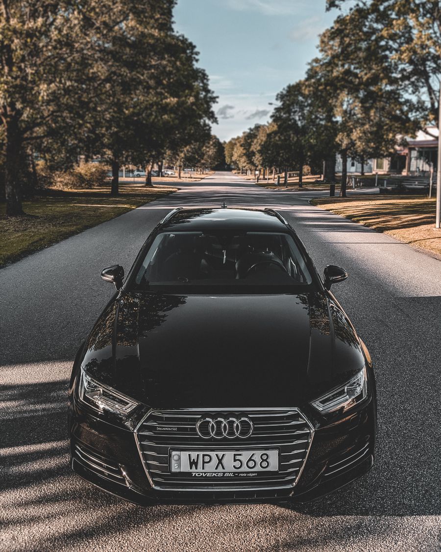 Audi A3 Sportback negro, modelo compacto para importar coche de Alemania