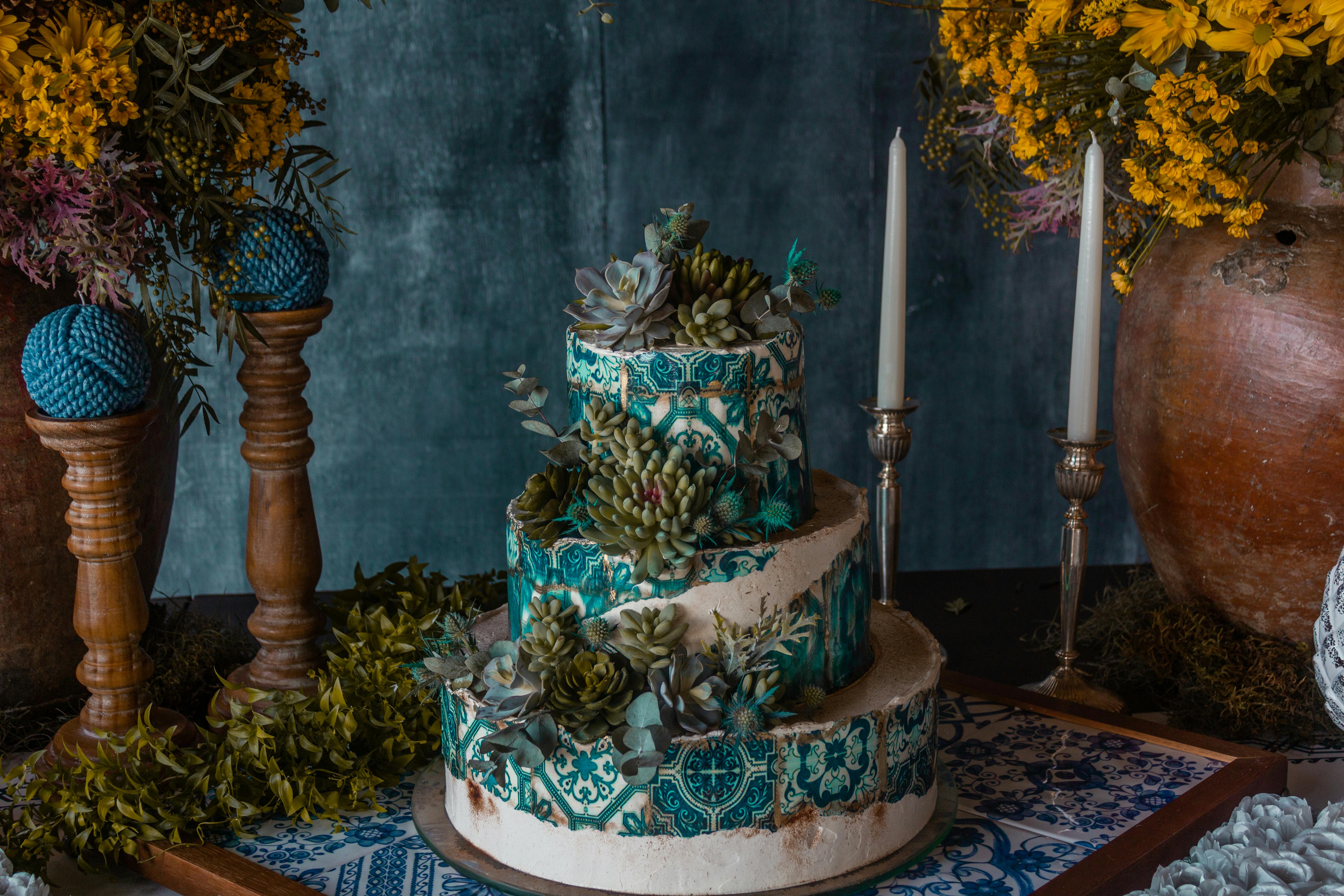 Altar with Candles · Free Stock Photo