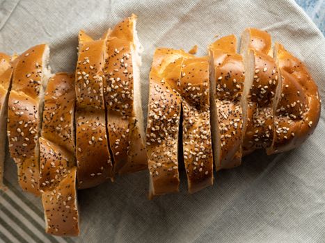 Semolina Bread with Sesame Seeds 
