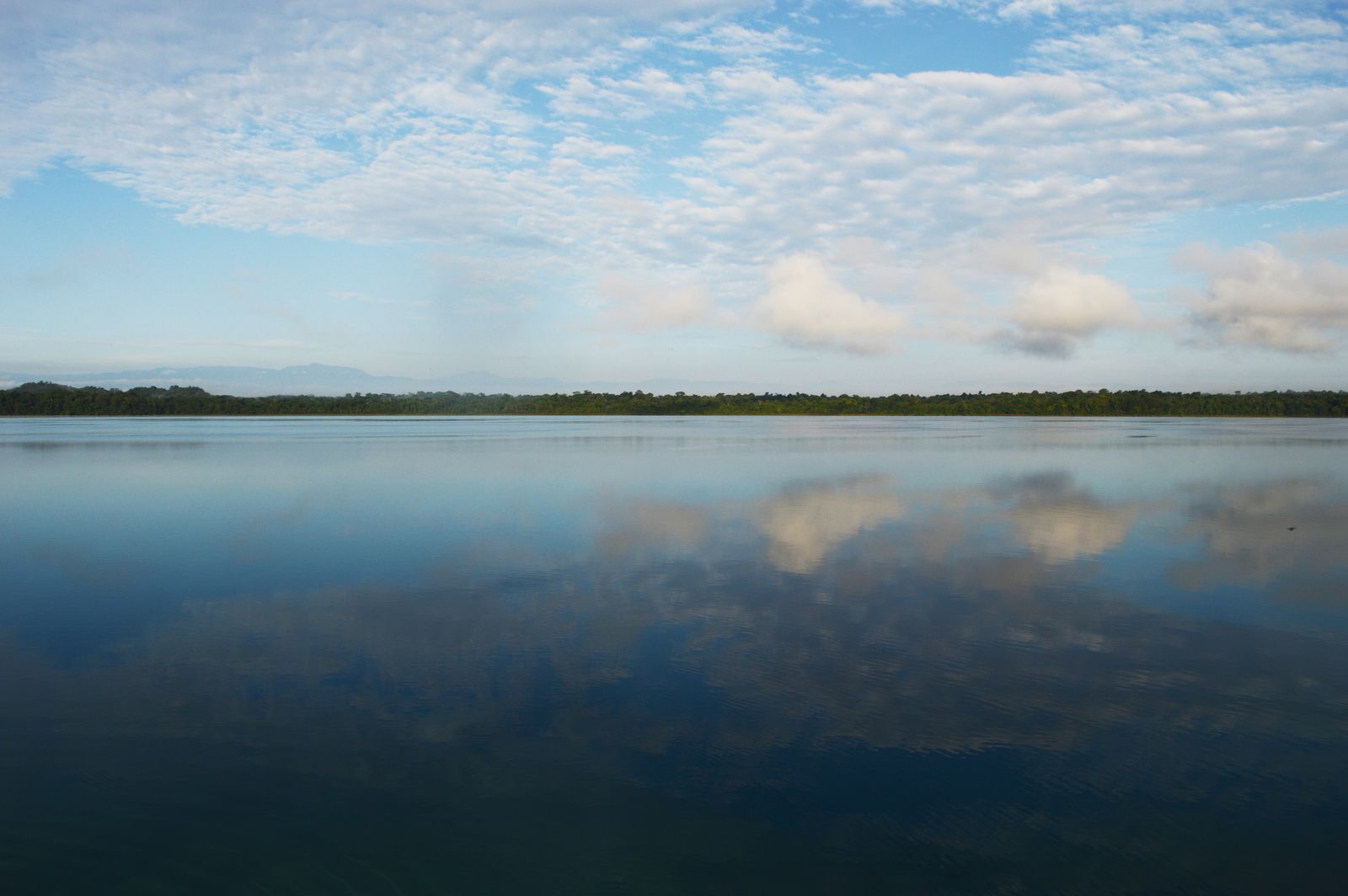 Bandaara Kilhi · the lake
