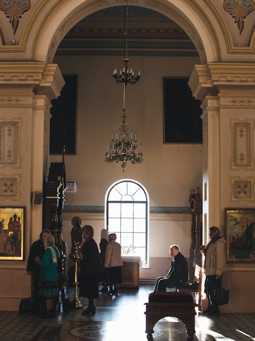 Foto profissional grátis de candelabro, capela, católico