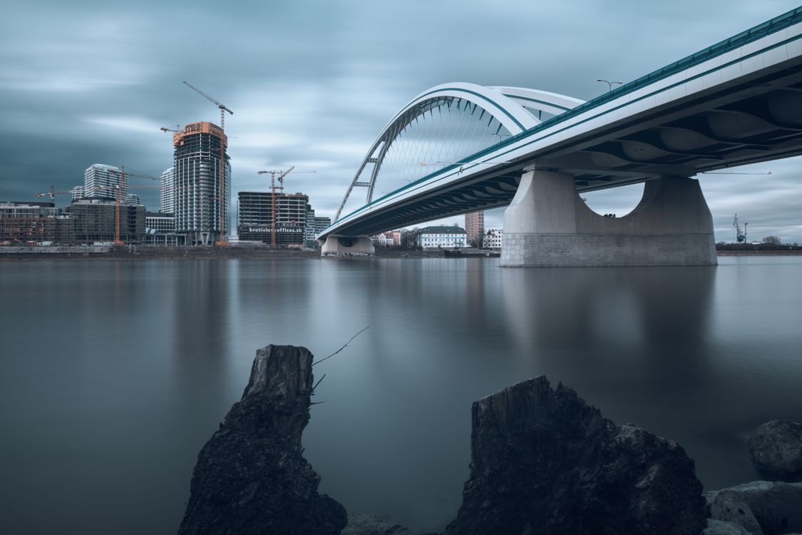 Gratis Fotos de stock gratuitas de anochecer, arquitectura moderna, bratislava Foto de stock