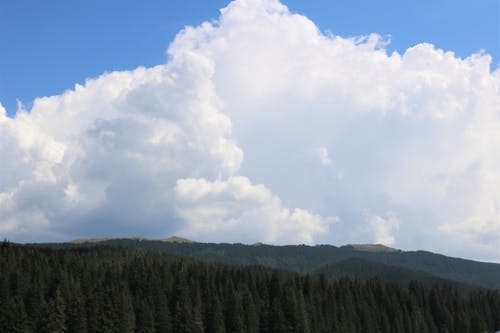 Kostenloses Stock Foto zu außerorts, berg, blauer himmel